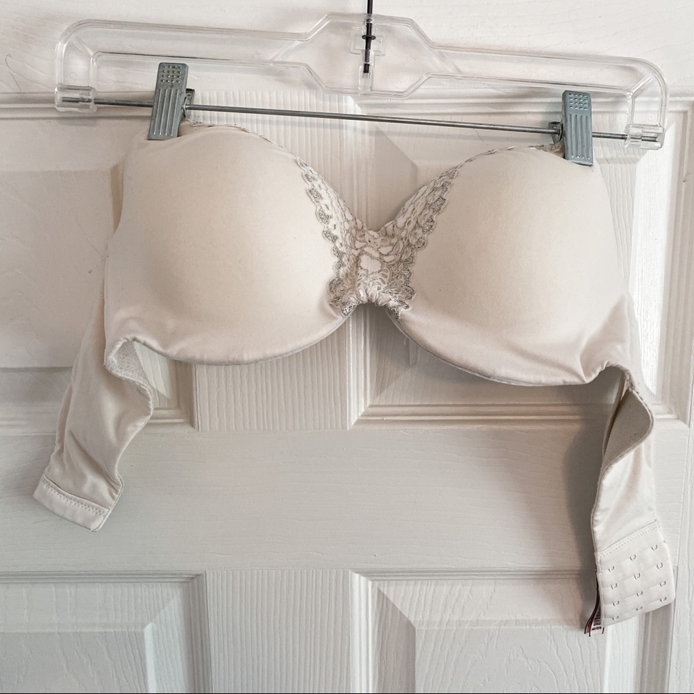 Victoria secret strapless bra